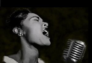 دانلود آهنگ Gloomy Sunday (یکشنبه غم‌انگیز) از Billie Holiday به همراه ترجمه